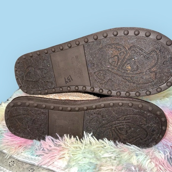 Muk Luks A La Mode Beige And Brown With Five Buttons Each Boots Women’s Size 9 - Picture 7 of 7